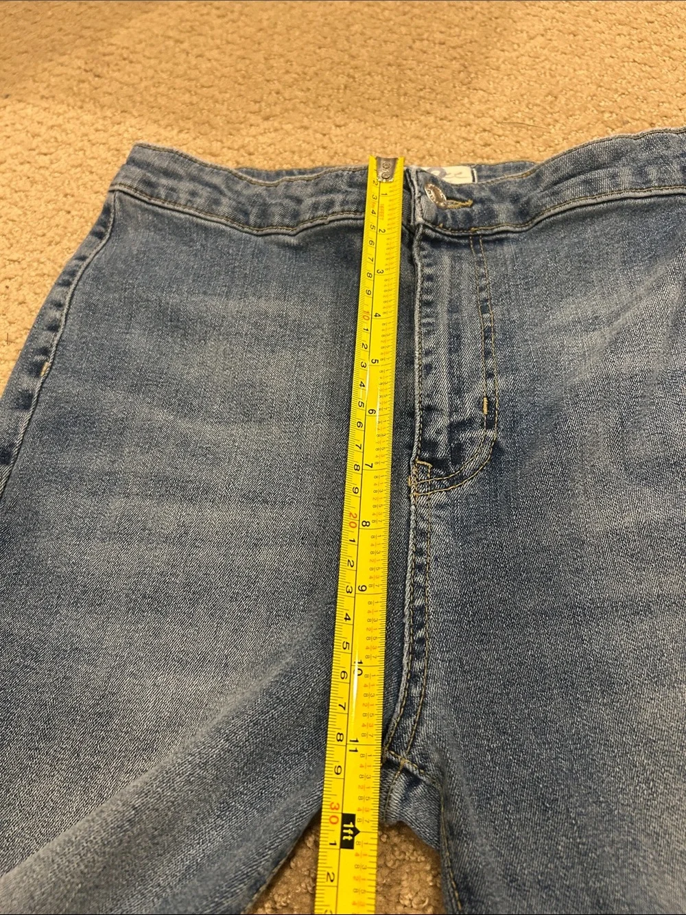 We The Free Extreme Wide Leg Flare Jeans Women’s Size 28